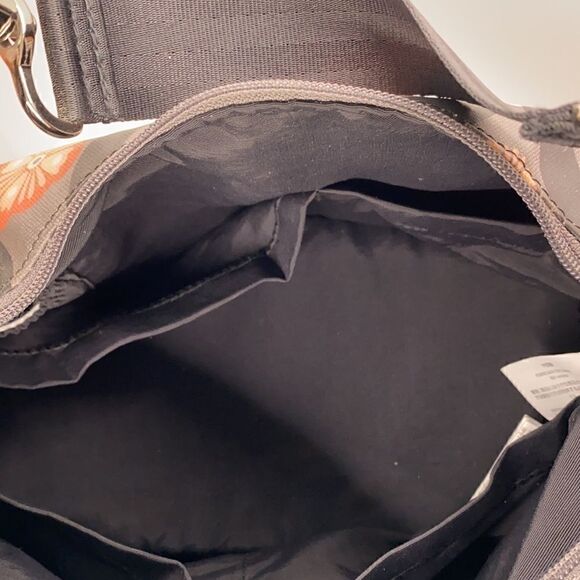 PETUNIA PICKLE BOTTOM TOURING TOTE DIAPER BAG - Picture 8 of 15